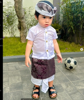 Bali Ungu  large